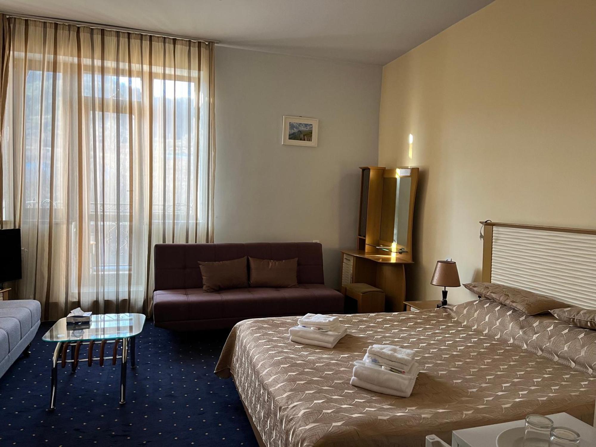 Greenwood Hotel Dilidžan Exteriér fotografie