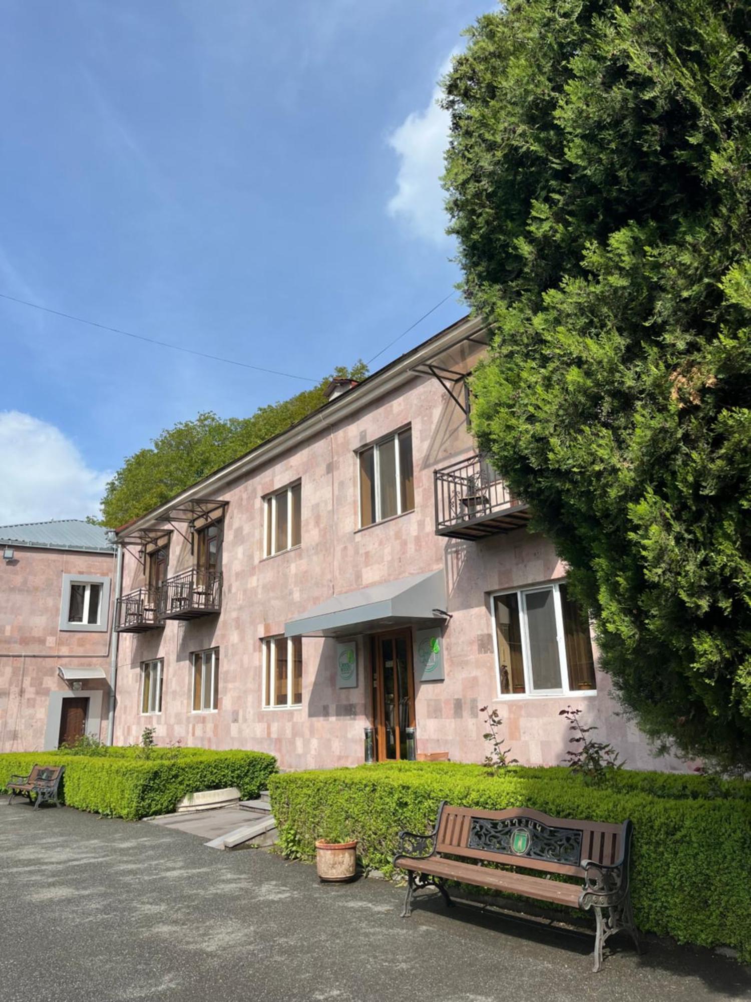 Greenwood Hotel Dilidžan Exteriér fotografie