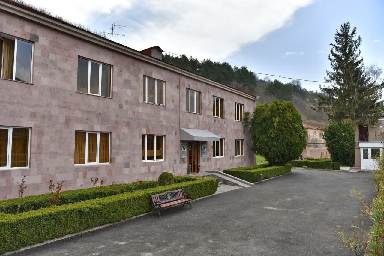 Greenwood Hotel Dilidžan Exteriér fotografie